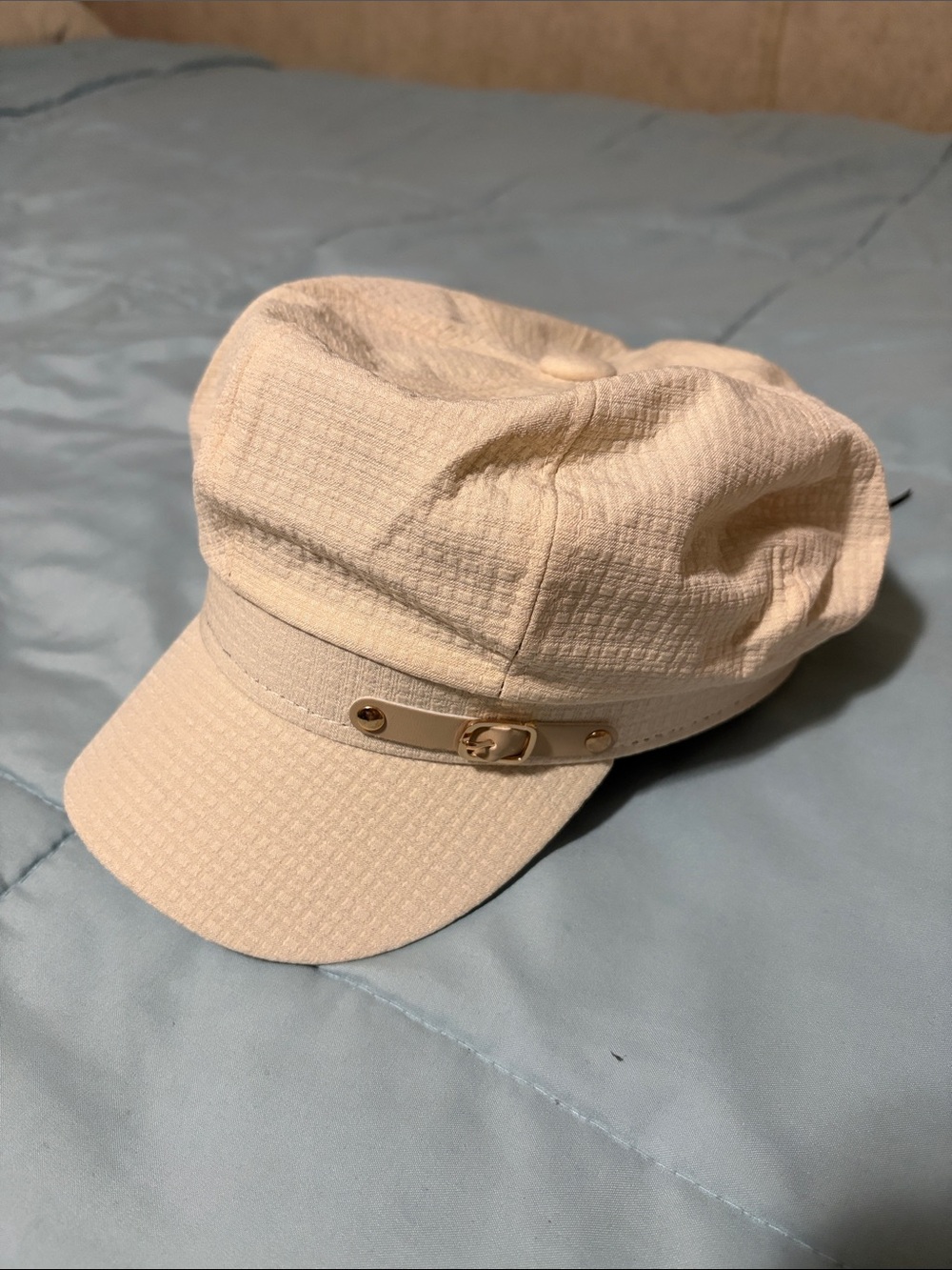 Francesca's Cream Baker Boy Hat with Black Interior Trim